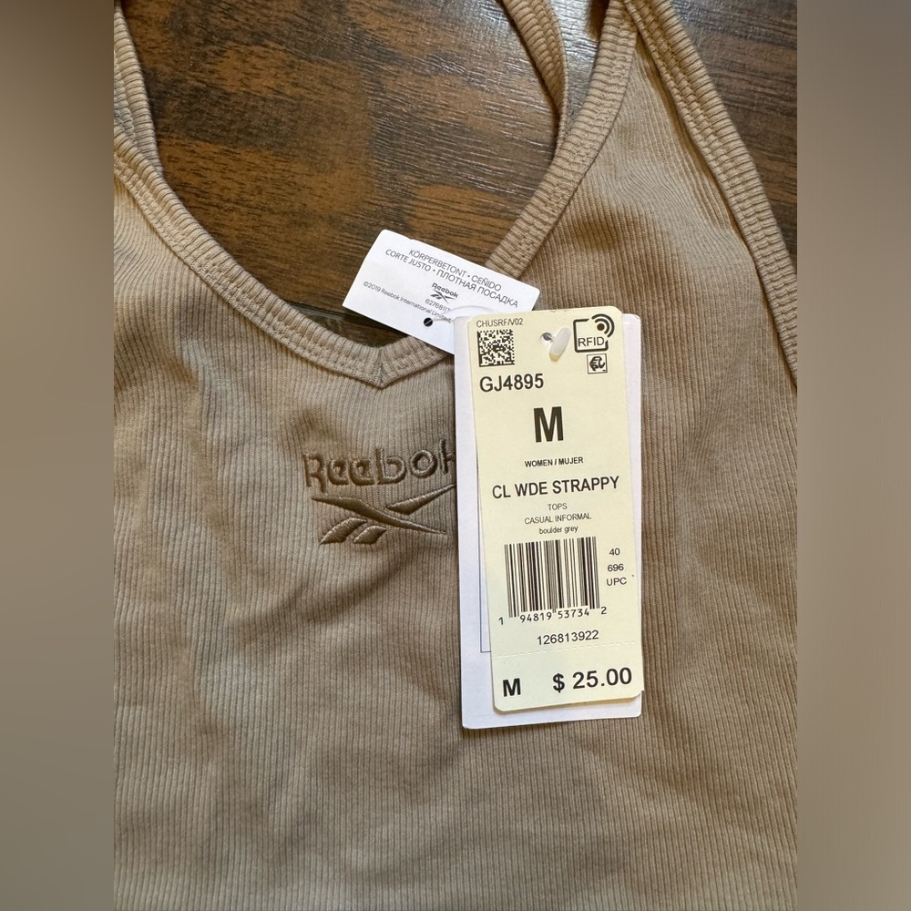 Brand New Reebok Tank ✨ - Picture 2 of 3